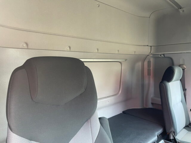 【1098】H28　プロフィア　ハイルーフ　ウィング　4軸　アルミホイール　ジョロダーレール4列