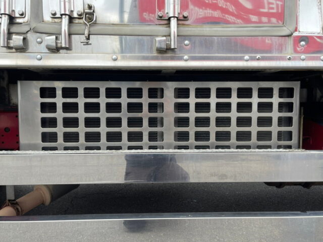 【1138】H22　フォワード　増トン　冷凍バン　両側観音　エアサス　ステンレス多数