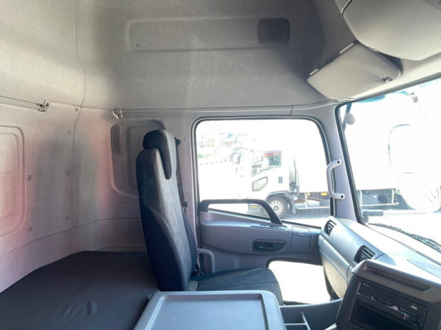 【1180】H30　クオン　ハイルーフ　ウィング　トレクス製ステンレスボデー　390馬力　AT