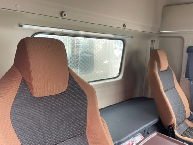 【1169】R4　17レンジャー　ハイルーフ　冷凍ウィング　6500　ワイド　240馬力　未使用