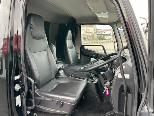 【1306】R1　ファイター　平ボデーアルミB　造りボディ　6200セミワイド　床鉄　低走行