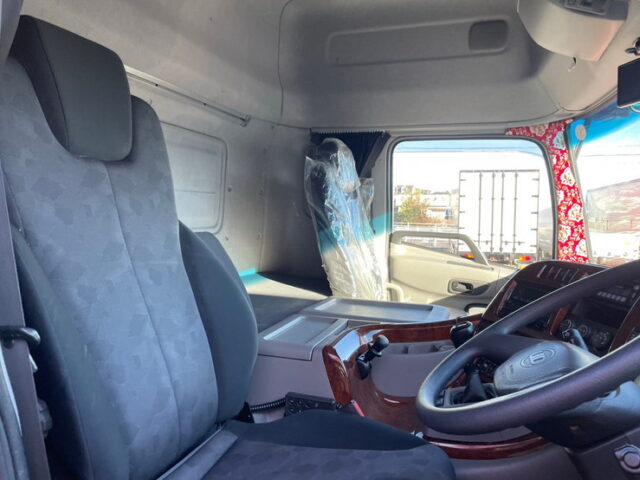 【1326】H30　クオン　ハイルーフ　ウィング　造りボディ　ステンレス多数　木床　380馬力