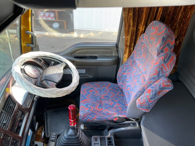 【1387】H15 320フォワード 冷凍ウィング 6500ボデー セミワイド キャデラックバンパー マニ割り