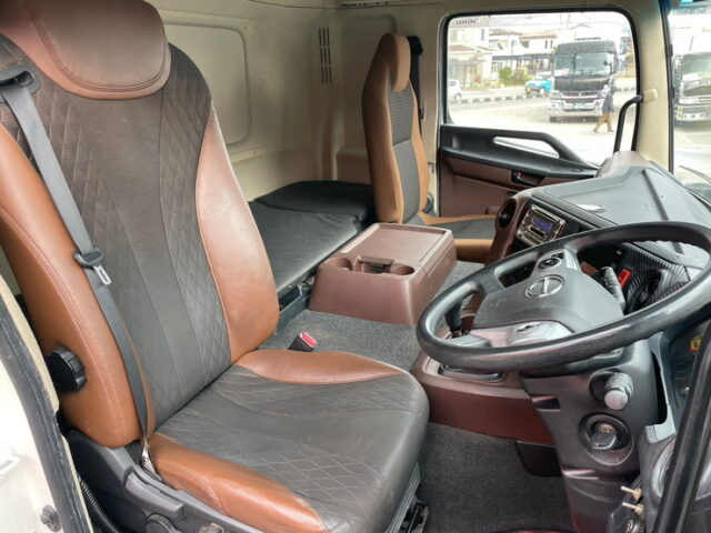 【1396】H30　17プロフィア　ハイルーフ　冷凍バン　ジョロダー4列　キーストン　サブエンジン　7速MT