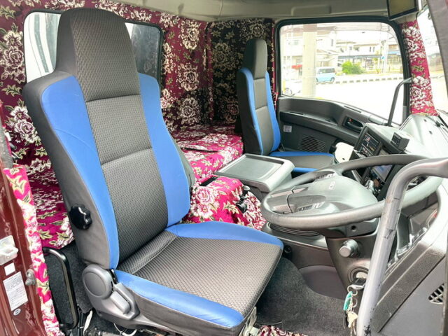 【1427】H31　ギガ　ハイルーフ　ウィング　架装多数　リア門口ステンレス　7速MT　380馬力