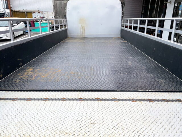 【1440】H28　デュトロ　平ボデー　ワイドロング　パワーゲート付　ハイグレード　180馬力