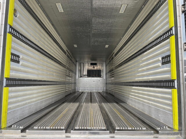 【1482】H25　ギガ　ハイルーフ　冷凍バン　前壁冷凍機　ジョロ4キーストン