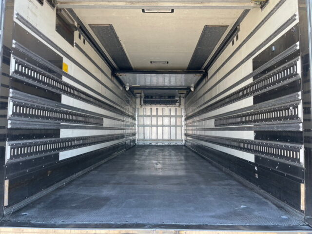 【1468】H28　スーパーグレート　ハイルーフ　冷凍バン　サブエンジン　格納ゲート　レール移動式間仕切り