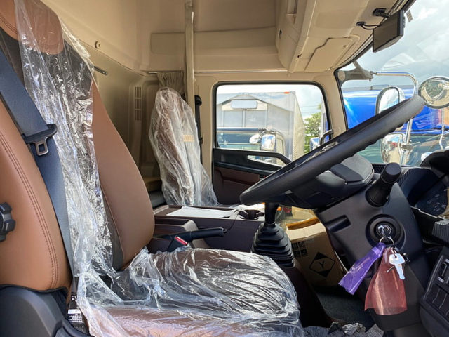 【696】R2　17レンジャー　冷凍ウィング　造りボディ　エアサス