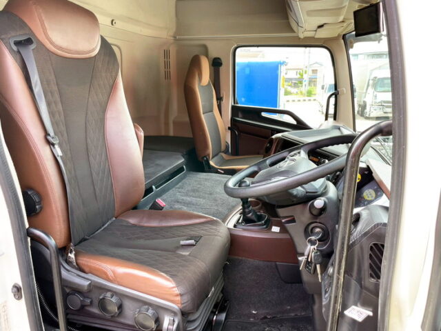 【1154】H29　17プロフィア　ハイルーフ　ウィング　架装多数　エンジンリコール交換済