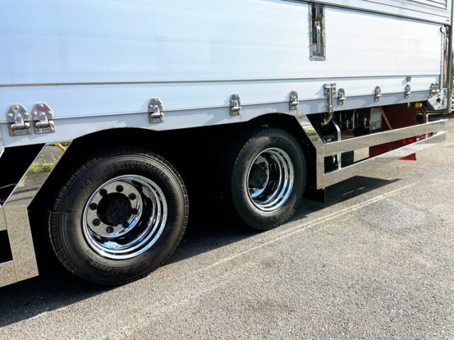 【1465】R2　17スーパーグレート　ハイルーフ　ウィング　アートフレンド新品架装(サイドバンパーフェンダー)