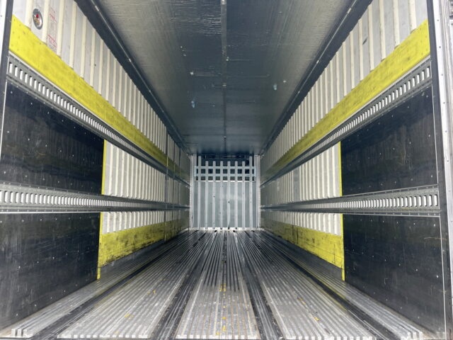 日野　プロフィア　冷凍バン　サブエンジン　キーストン　ジョロダー4列