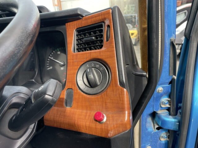 三菱ふそう　17スーパーグレート　ハイルーフ　冷凍ウィング　架装多数　木床　菱重製直結冷凍機