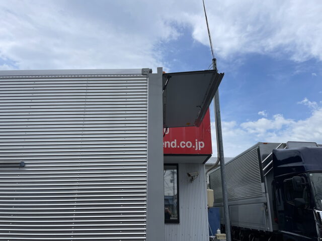 いすゞ　エルフ　アルミバン　低走行　ワイド　跳上ゲート　150馬力