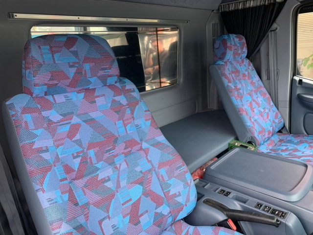 【713】H16　レンジャー　造りボディ　標準幅