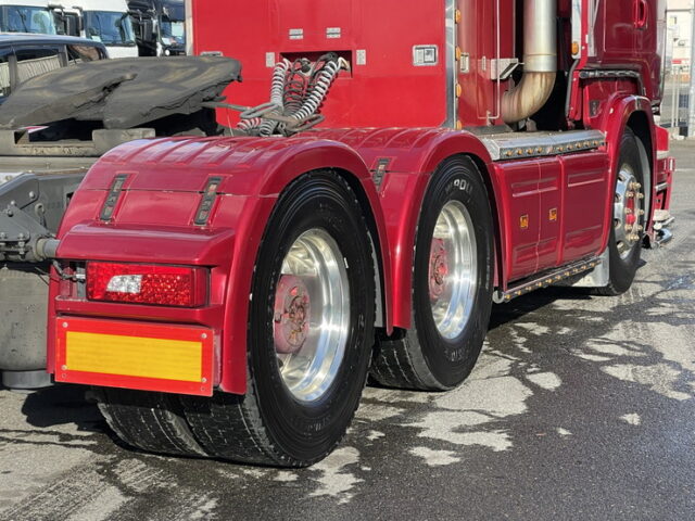 スカニア：R580：トレーラーヘッド：ダブル：V8：煙突マフラー：架装多数