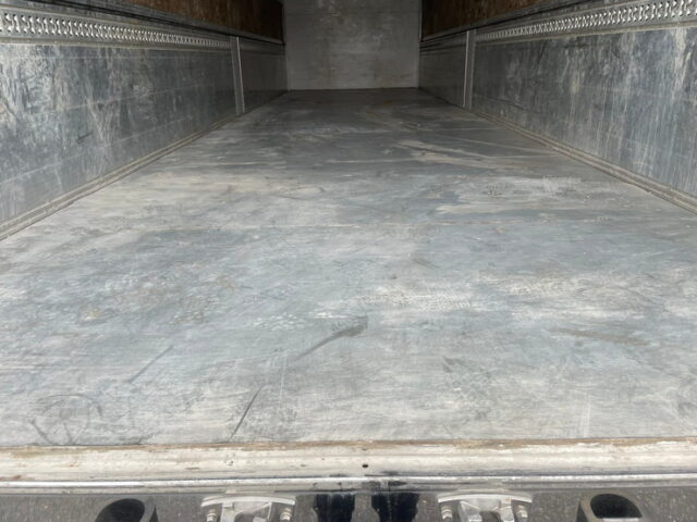 いすゞ　ギガ　ハイルーフ　アルミウィング　380馬力　リア門口ステンレス　