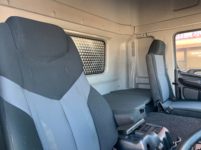 【723】H28　プロフィア　ウィング　4軸低床