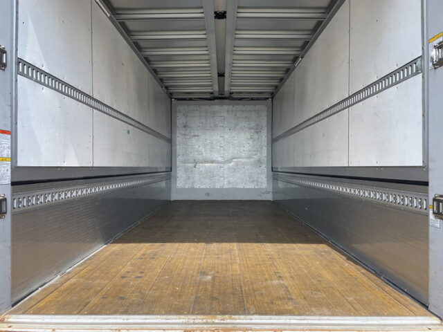 日野：17レンジャー：6200ワイド：エアサス：木床：アルミホイール：240馬力