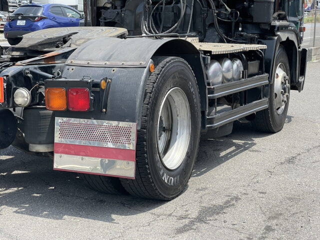 日野：テラヴィ：ハイルーフ：トレーラーヘッド：後輪エアサス：第5輪荷重11.500㎏