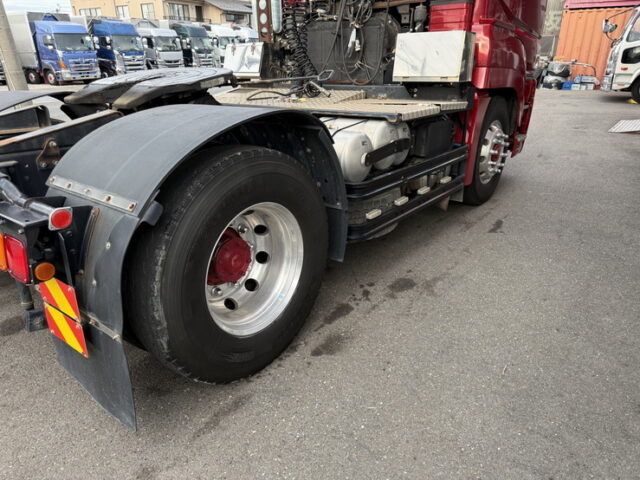 スーパーグレート：トレーラーヘッド：ハイキャブ：アルミホイール：エアサス