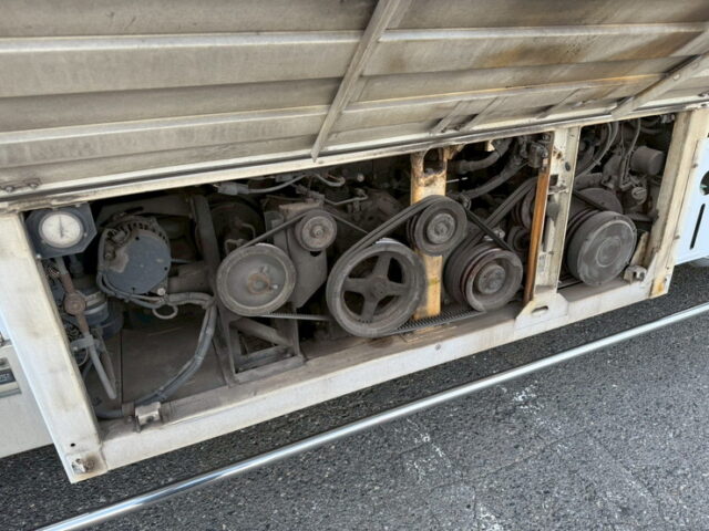 日野：プロフィア：冷凍バン：サブエンジン：アルミシマ床：架装多数：内装生地張り