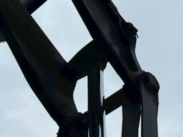 日野：17プロフィア：ダンプ：5300×2300：メッキ多数：7速MT：380馬力：電動コボレーン