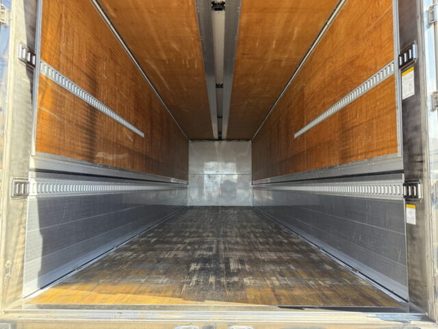 日野：17プロフィア：ハイルーフ：ウィング：リア門口ステンレス