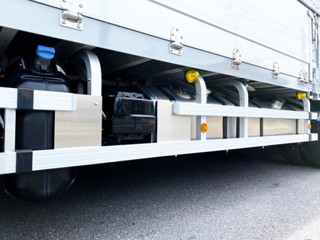 【578】R2　登録済未使用車　スーパーグレート　低床アルミウイング