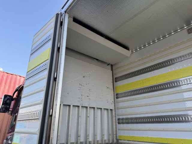 17スーパーグレート：ハイルーフ：冷凍バン：左観音扉2枚：サブエンジン：2エバ