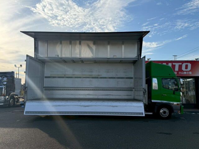 日野：17レンジャー：ハイルーフ：ウィング：6200ワイド：格納ゲート：エアサス