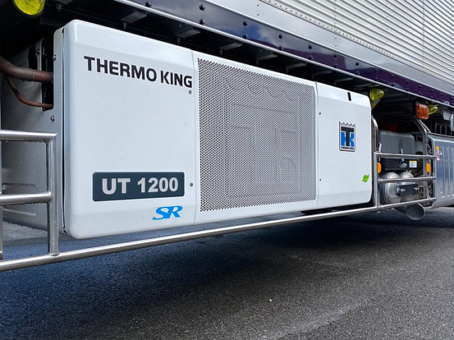 【717】登録済未使用車　スーパーグレート　冷凍バン　サブエンジン　ジョロ4キーストン