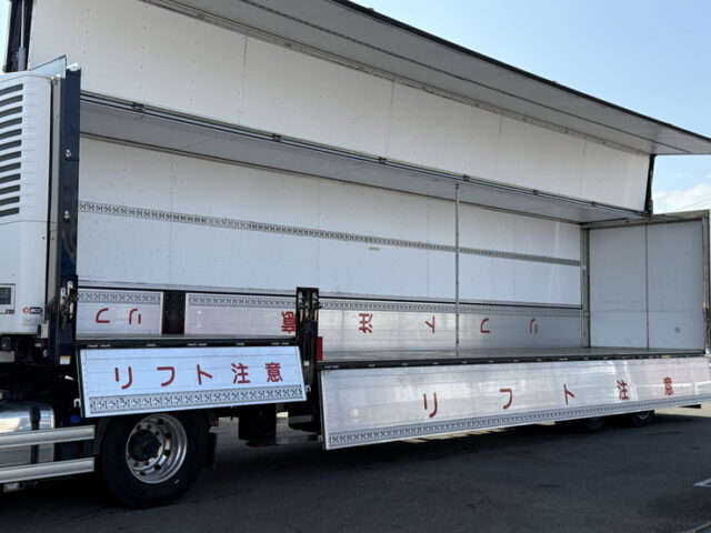 日本トレクス：トレーラー冷凍ウィング：段付き：2軸：前壁冷凍機：リフトアクスル