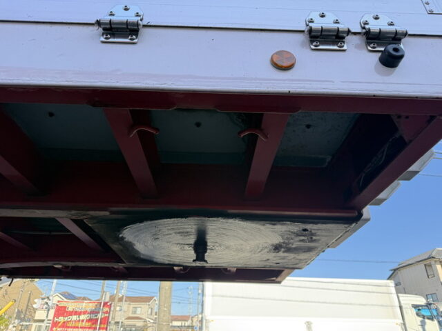 日本トレクス:トレーラー:平ボデー:アルミブロック:1Mアオリ:リフトアクスル:中残し