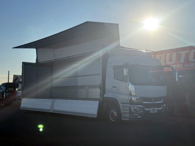 17スーパーグレート:ハイルーフ:ウィング:メッキ多数:造りボディ:アルミホイール