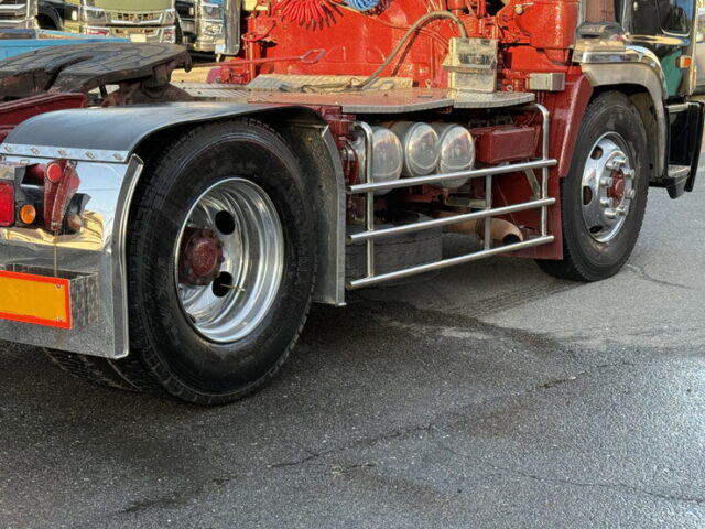 日野：テラヴィ：ハイルーフ：トレーラーヘッド：架装多数：ブタ鼻：後輪エアサス