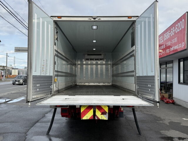 日野:17レンジャー:冷凍バン:菱重製冷凍機TDJS50DC:格納ゲート:アルミシマ床