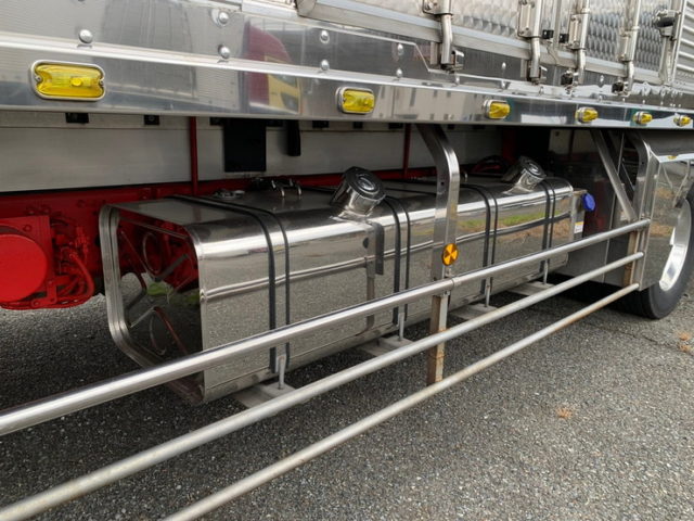 【745】H24　ふそう　ファイター　冷凍バン　造りボディ　