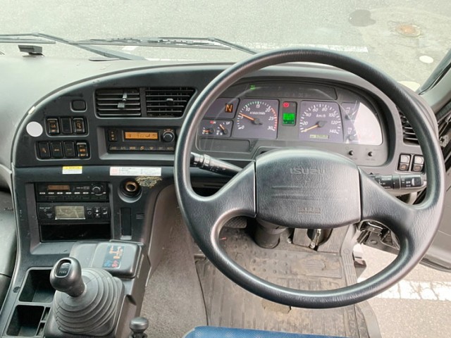 ★【551】いすゞ　ギガ　冷凍ウィング　サブエンジン　ジョロダー4列　キーストン