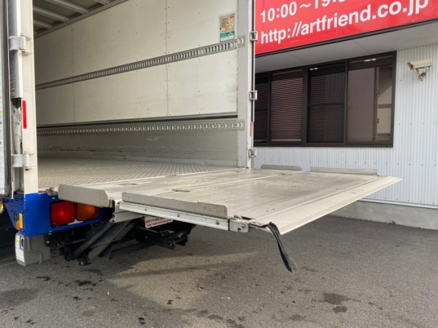 【565】H26　ファイター　ウィング　エアサス　格納ゲート