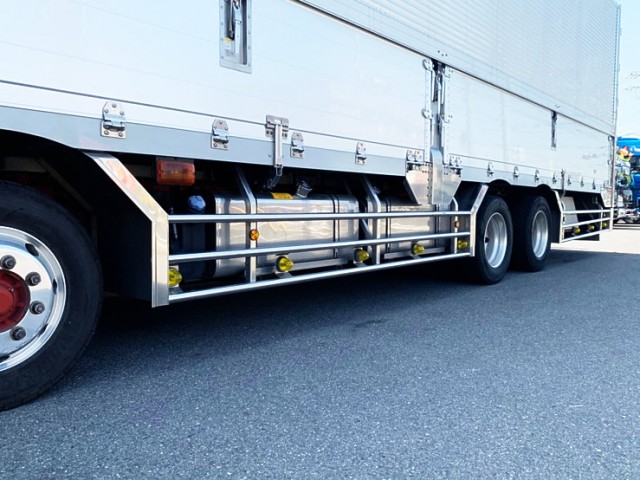 【587】いすゞ　ギガ　冷凍ウィング　直結　サーモキング　冷凍機