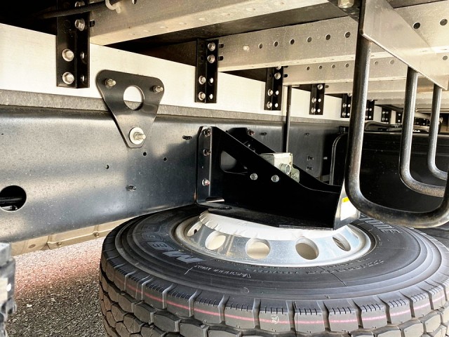 【496】日野　レンジャープロ　ウィング　格納ゲート　エアサス