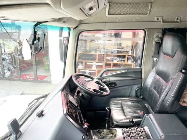 【1566】H26　スーパーグレート　ハイルーフ　ウィング　4軸低床　90アオリ　7速MT　ステンレス多数