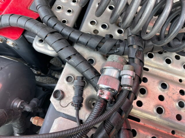 スカニア　R450　トレーラーヘッド　スライドカプラー　アルミホイール　ブタ鼻