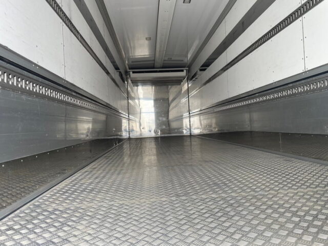 17スーパーグレート　ハイルーフ　冷凍ウィング　90アオリ　格納ゲート付　サブエンジン