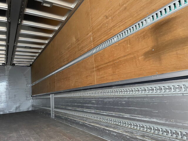 H30 プロフィア　アルミウィング　リア門口ステンレス　