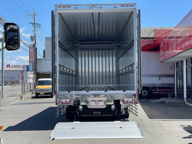 17スーパーグレート　ハイルーフ　冷凍ウィング　未登録未使用　造りボディ　格納ゲート付