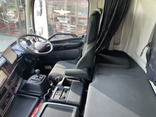 日野　プロフィア　ハイルーフ　ウィング　総輪エアサス　プロシフト　リア門口ステンレス　380馬力