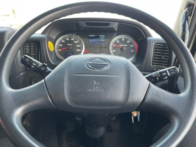 H29 日野　プロフィア　ダンプ　5300×2200　ステンレス多数