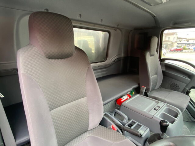 【808】H29　フォワード　冷凍ウィング　エアサス　アルミシマ床